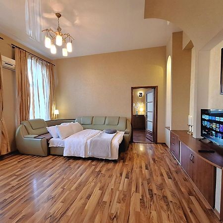 Сапсан-1 Двокімнатна Квартира Мережа Alex Apartments Документи Для Відряджень Полтава Экстерьер фото